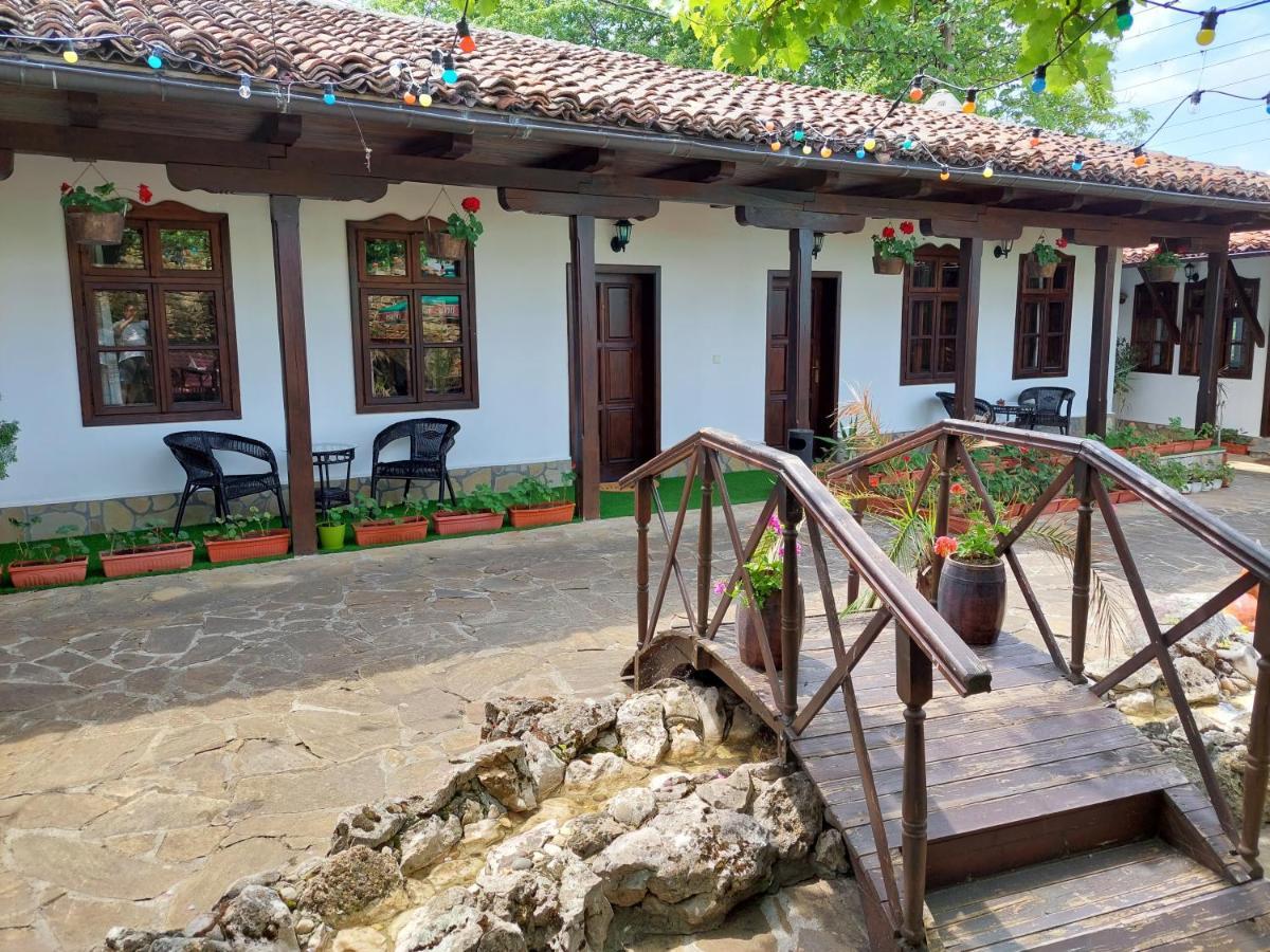 Guest Rooms Cheshmata Arbanasi Esterno foto
